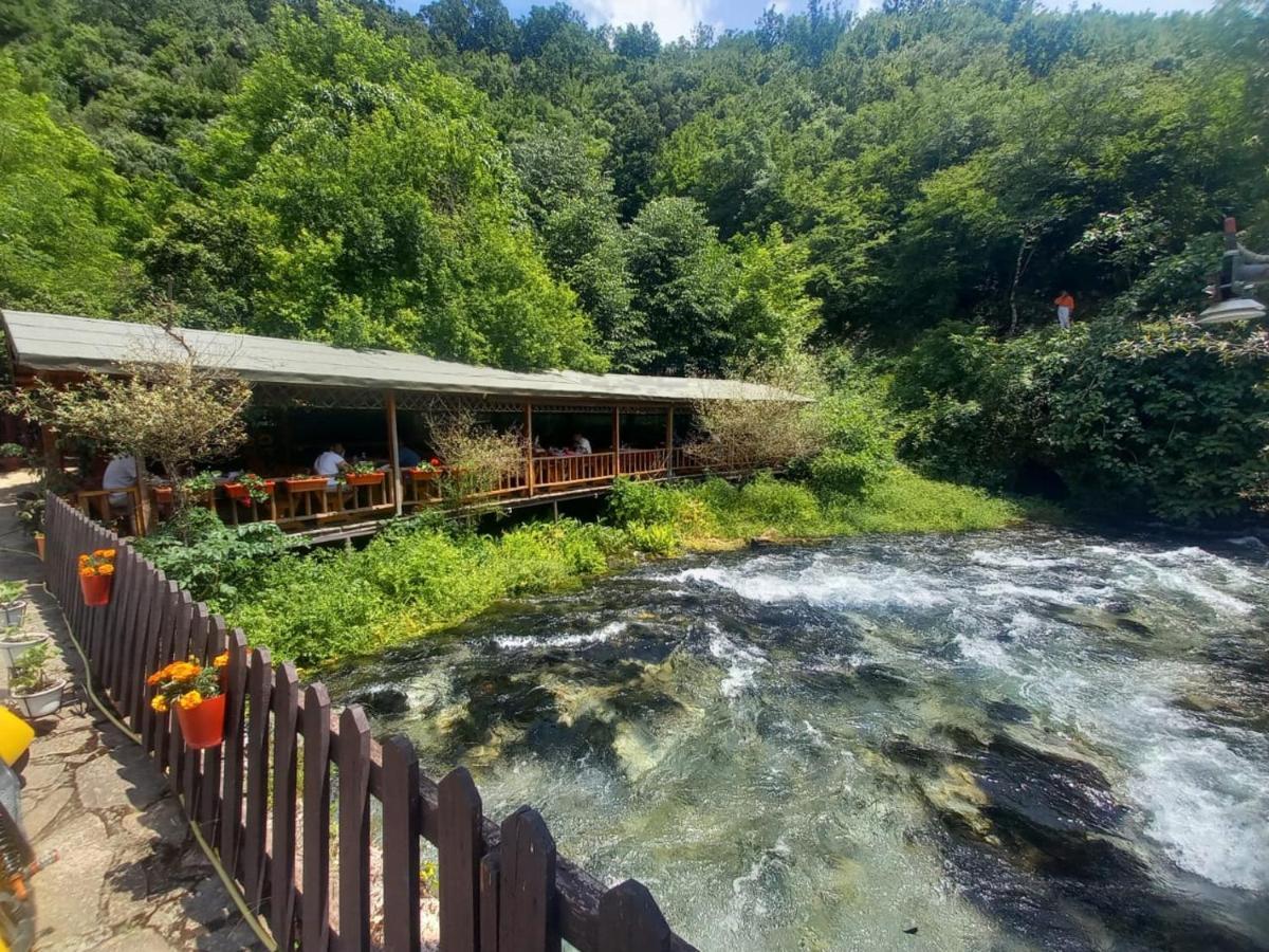 Villa Syri Kalter Саранде Екстериор снимка